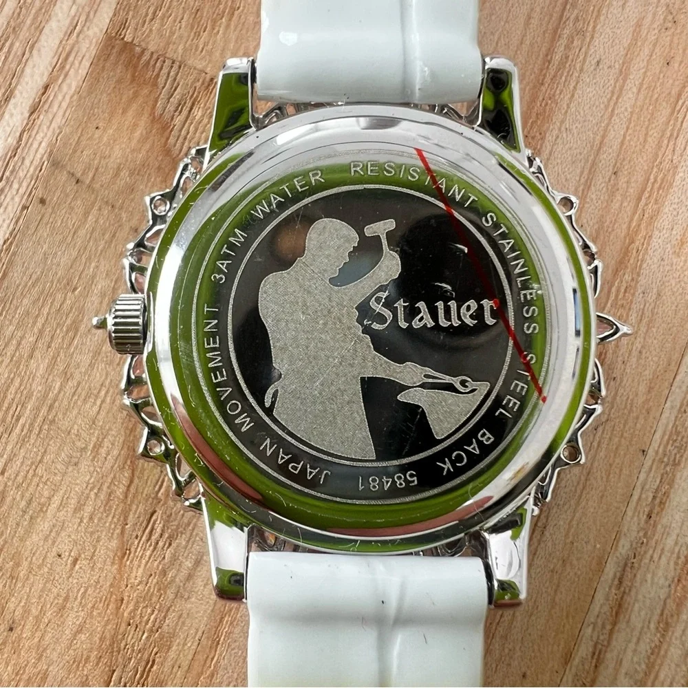 stauer brand model